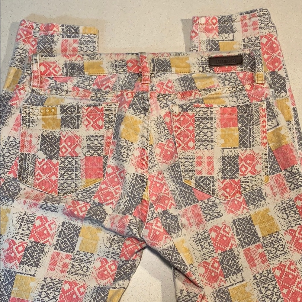 Cropped Patterned Jean - Picture 2 of 6